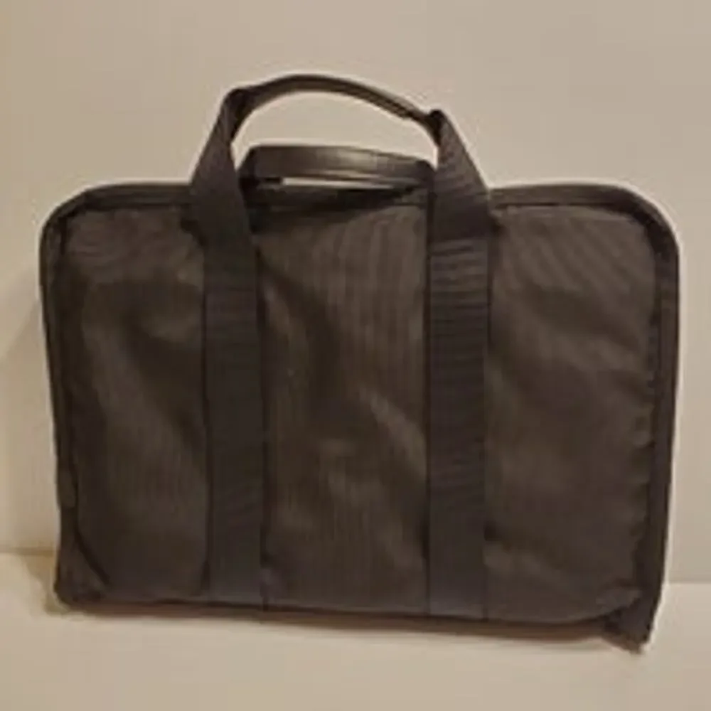 Tumi Briefcase with Padded Laptop Sleeve Insert Bag Black #280SD3.